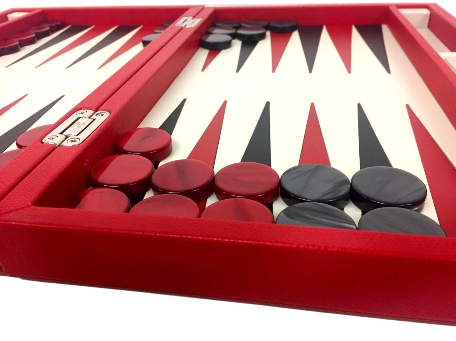 Backgammon En Cuir Véritable MM - Rouge - Renzo Romagnoli 4 Backgammon En Cuir Véritable MM - Rouge - Renzo Romagnoli – Image 2