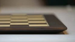 Ensemble Club Wengé Biseauté - Pièces Palissandre -Périphériques De Jeu ensemble club wenge biseaute pieces palissandre ensemble dechecs classique 119760 1