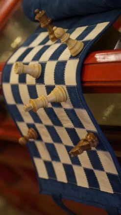 Ensemble D'échecs Roulable Magnétique - Cuir Véritable - Bleu -Périphériques De Jeu ensemble dechecs roulable magnetique cuir veritable bleu ensemble dechecs luxe classique jeu dechecs de voyage en cuir veritable 745059