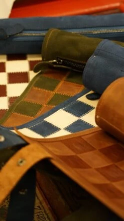 Ensemble D'échecs Roulable Magnétique - Cuir Véritable - Vert -Périphériques De Jeu ensemble dechecs roulable magnetique cuir veritable classique ensemble dechecs luxe classique jeu dechecs echecs de voyage en cuir veritable 595675