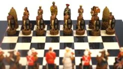 Ensemble Les Anglais Contre Les Zoulous- Laqué Noir -Périphériques De Jeu ensemble les anglais contre les zoulous laque noir ensemble echecs decoratif 773736