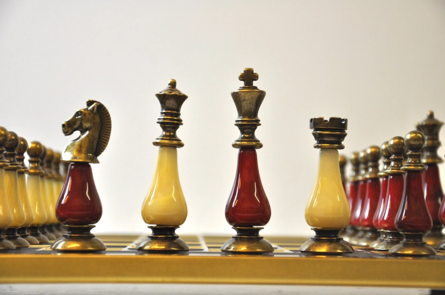 Ensemble Luxe Métal Et Perle - Rouge Et Or 3 Ensemble Luxe Métal Et Perle - Rouge Et Or