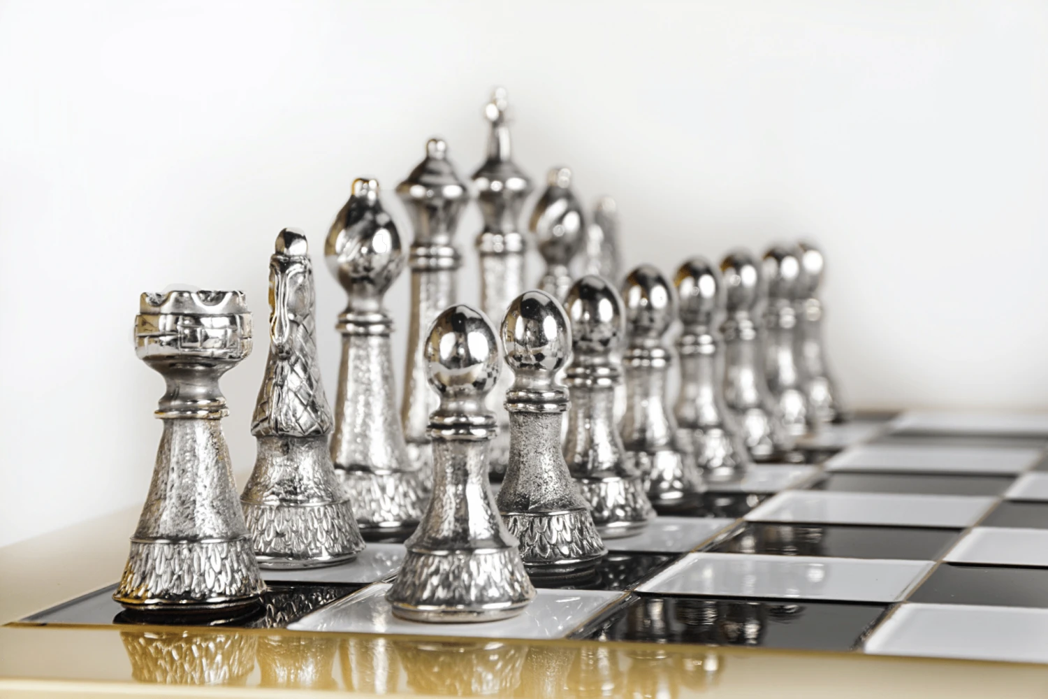 Ensemble Métal - Staunton 6 Ensemble Métal - Staunton – Image 4