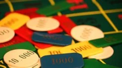 Exemplaire Unique - 200 Jetons Ancien Bakélite -Périphériques De Jeu exemplaire unique 200 jetons ancien bakelite coffret de poker de luxe 723662