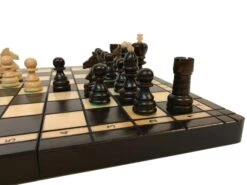 Jeu D'échecs - Coffre Pyrogravé -Périphériques De Jeu jeu dechecs coffre pyrograve coffret dechecs et jeu dechecs de voyage en bois 942159