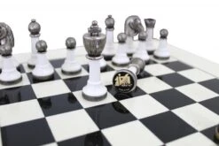 Pièces Classiques En Métal Et Bois - Fait à La Main -Périphériques De Jeu pieces classiques en metal et bois fait a la main pieces dechecs decoratives figuratives 337415