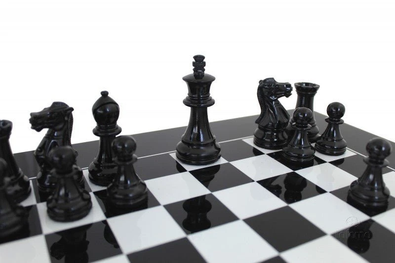 Pièces Staunton Laquées 4 Pièces Staunton Laquées – Image 2