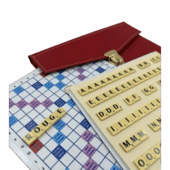Scrabble Cuir Vegan - Magnétique - Rouge -Périphériques De Jeu scrabble cuir vegan magnetique rouge jeux de lettres et de chiffres cadeau bel objet 893809